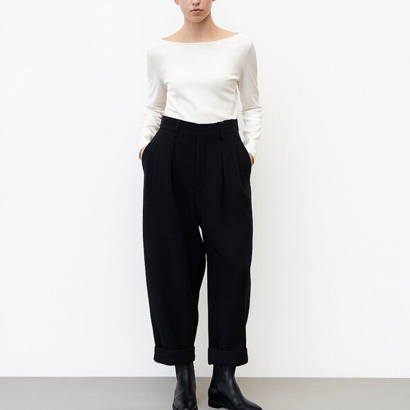 Banana Republic 100% Wool Trousers Made in Italy 6 Barrel Shape Cuffed Hem - Picture 1 of 9